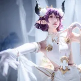 阿包也是兔娘《碧蓝幻想 古蕾娅 龙娘》写真图集 35P｜在线预览与图包下载