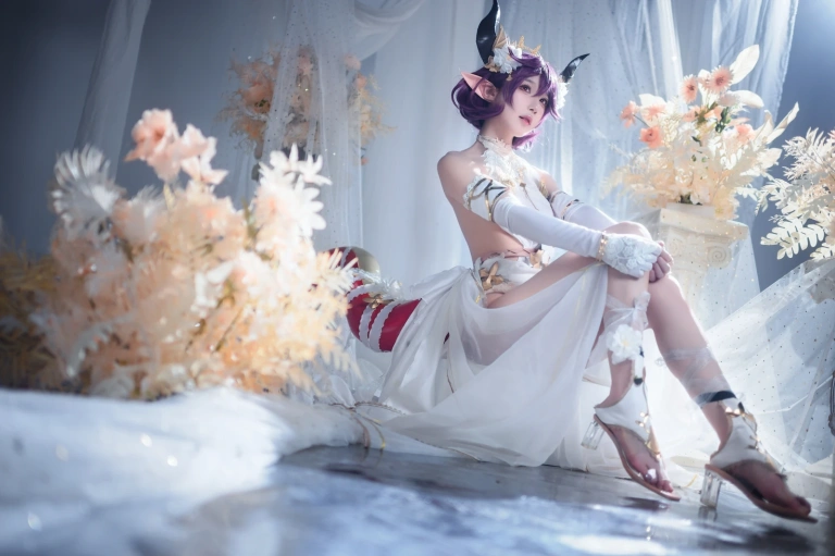 阿包也是兔娘《碧蓝幻想 古蕾娅 龙娘》写真图集 35P｜在线预览与图包下载