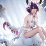 阿包也是兔娘《碧蓝幻想 古蕾娅 龙娘》写真图集 35P｜在线预览与图包下载