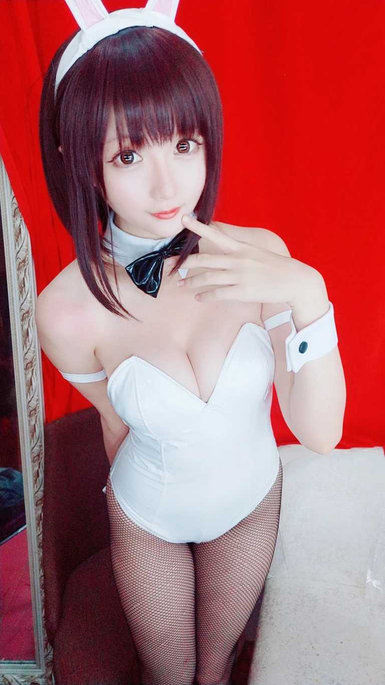 星之迟迟《加藤惠 兔女郎》写真图集 46P+1V｜在线预览与图包下载