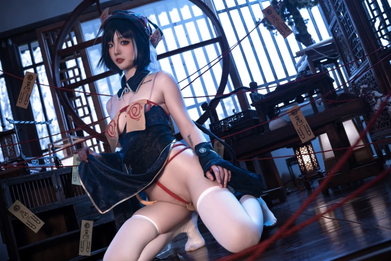 桃良阿宅《华甲小僵尸》写真图集 53P｜在线预览与图包下载