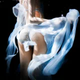 木棉棉《清澈水下》写真图集 59P｜在线预览与图包下载