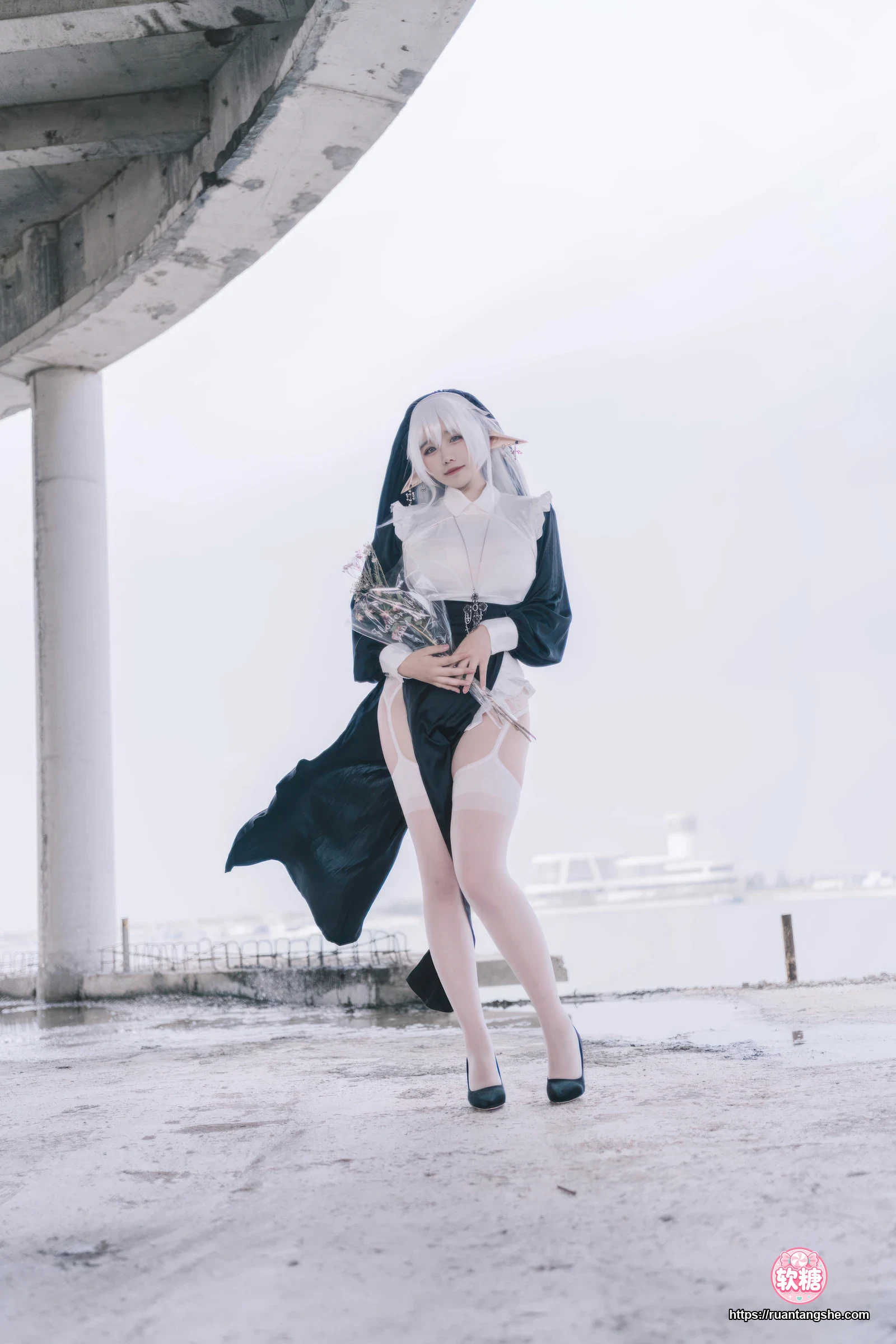 阿半今天很开心 阿半今天很开心 NO.056 - 精灵修女