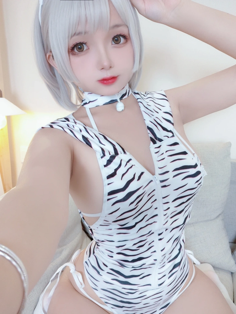 日奈娇(椎名莜)《白虎》写真图集 50P｜在线预览与图包下载