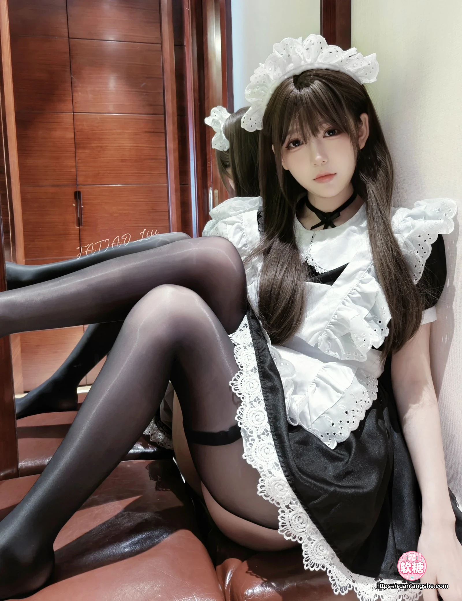 迷之呆梨 迷之呆梨 NO.056 - Fantia 2025年05月会员合集(6期)