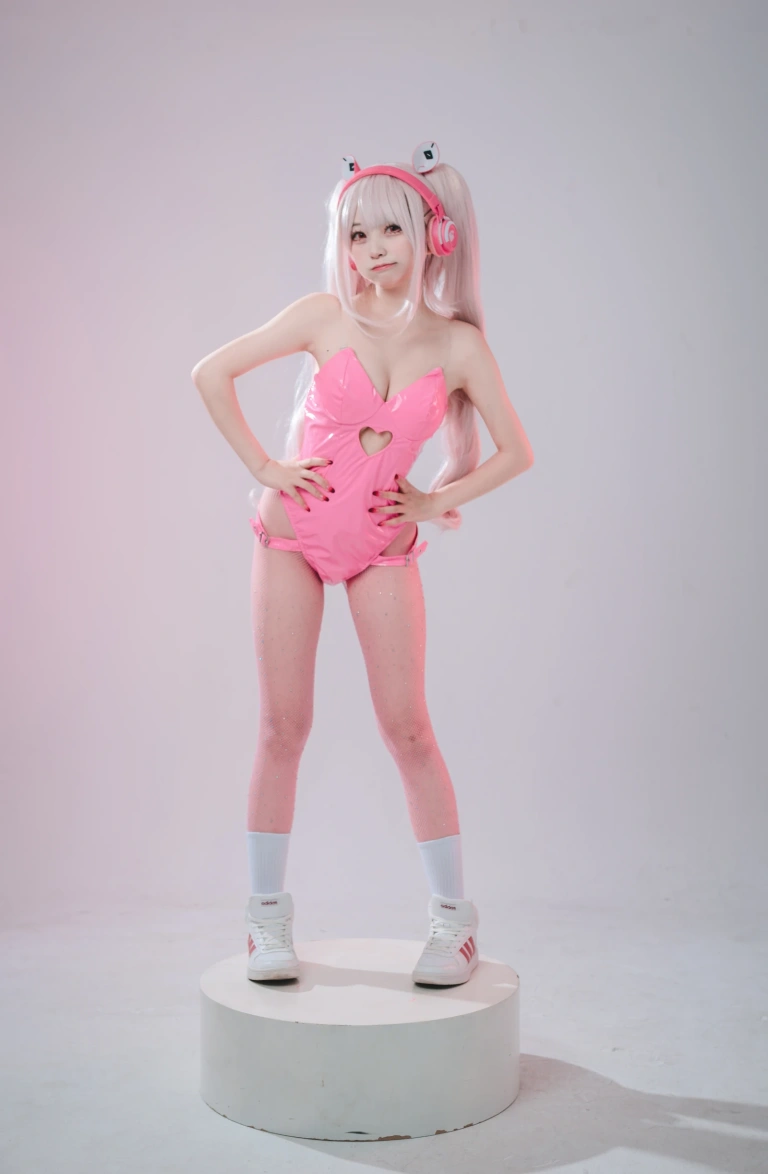 花铃《爱丽丝兔女郎》写真图集 66P｜在线预览与图包下载