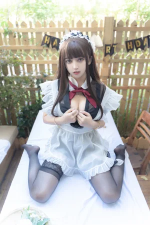 过期米线线喵《女仆透》写真图集 49P｜在线预览与图包下载