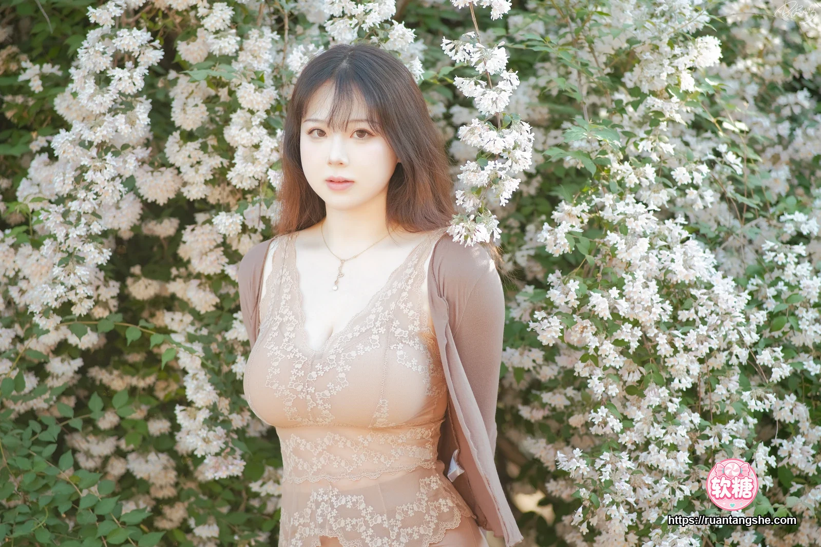 皮皮奶 皮皮奶 NO.058 - 猥实人妻