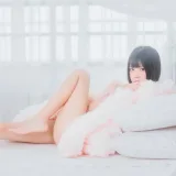 桜桃喵《冬眠 纯白私房》写真图集 46P｜在线预览与图包下载