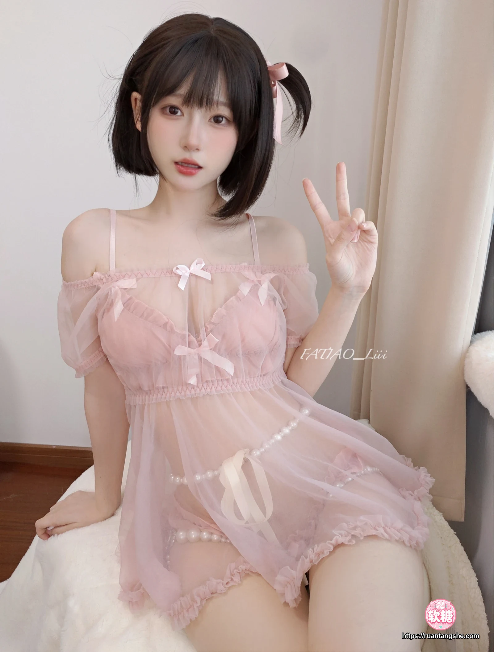 迷之呆梨 迷之呆梨 NO.059 - Fantia 2025年07月会员合集(7期)