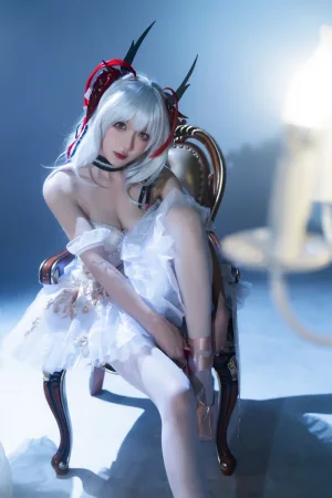 阿包也是兔娘《明日方舟 w 芭蕾》写真图集 29P｜在线预览与图包下载