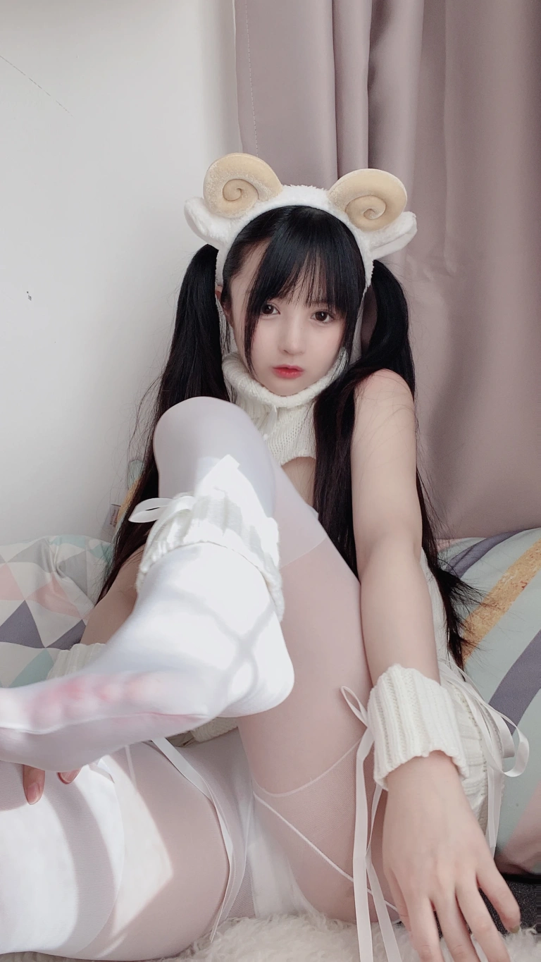 桜井宁宁《绵羊少女》写真图集 36P｜在线预览与图包下载