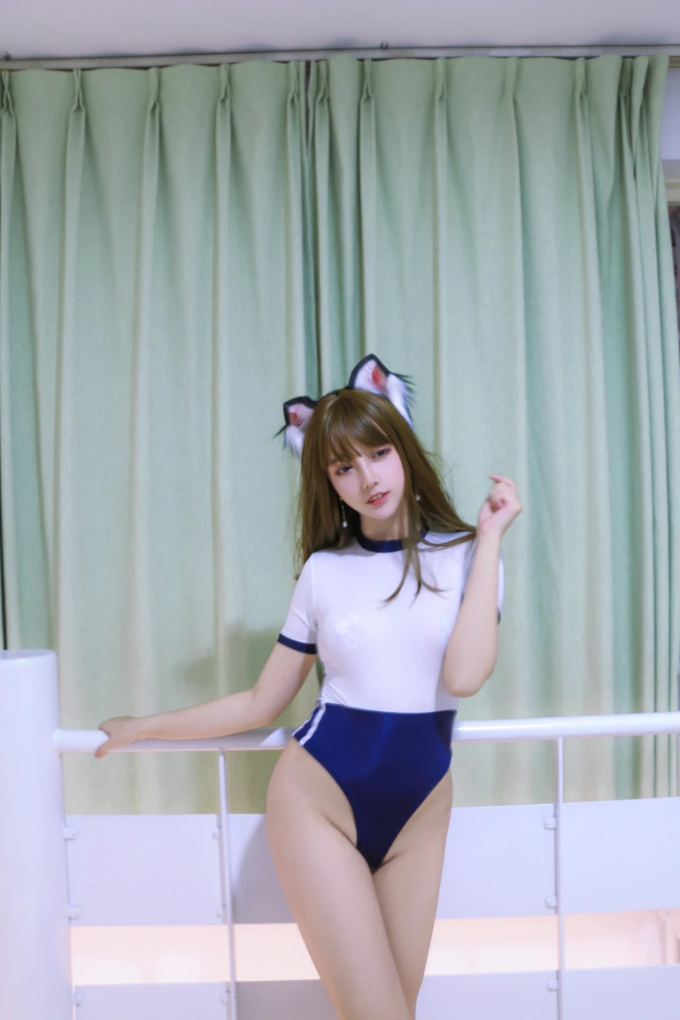 过期米线线喵《体操服》写真图集 16P｜在线预览与图包下载