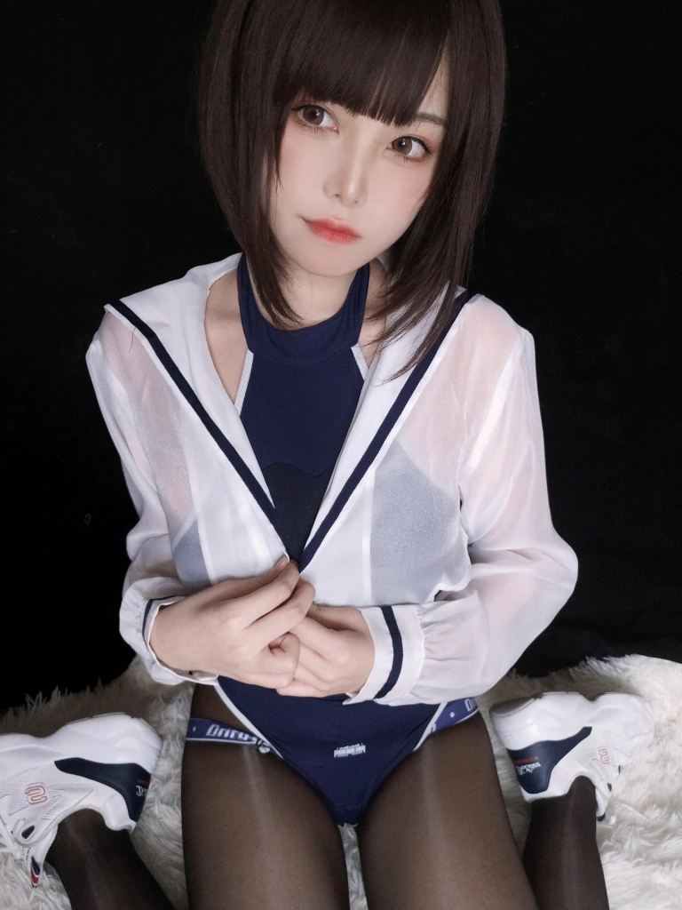 蜜汁猫裘《水着》写真图集 34P｜在线预览与图包下载