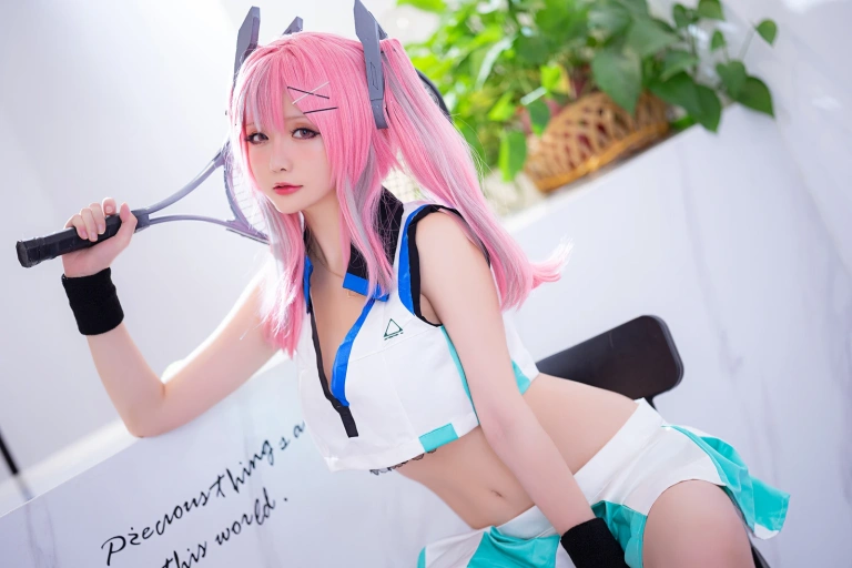 星之迟迟《布莱默顿网球》写真图集 45P｜在线预览与图包下载