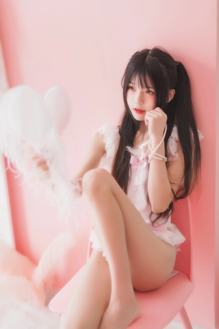 桜桃喵《冬眠 粉色浴缸》写真图集 57P｜在线预览与图包下载