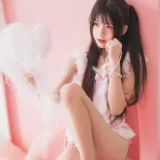 桜桃喵《冬眠 粉色浴缸》写真图集 57P｜在线预览与图包下载