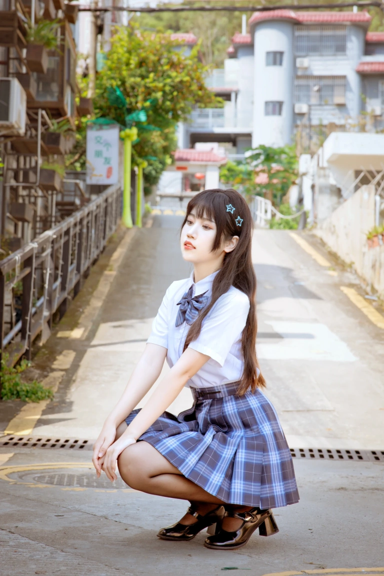 不呆猫《泳衣jk学妹》写真图集 59P+1V｜在线预览与图包下载
