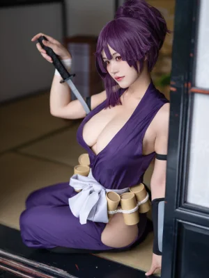 小仓千代《Yuzuriha 地狱楽 杠》写真图集 26P｜在线预览与图包下载