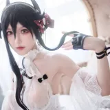 阿包也是兔娘《明日方舟 伊内斯芭蕾》写真图集 25P｜在线预览与图包下载