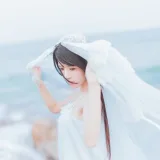 桜桃喵《冬眠 长裙》写真图集 14P｜在线预览与图包下载