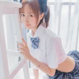 木棉棉《怀中猫》写真图集 68P｜在线预览与图包下载