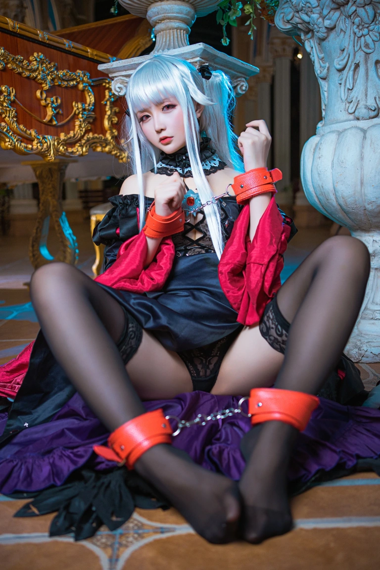 星之迟迟《篝之雾枝礼服》写真图集 37P｜在线预览与图包下载