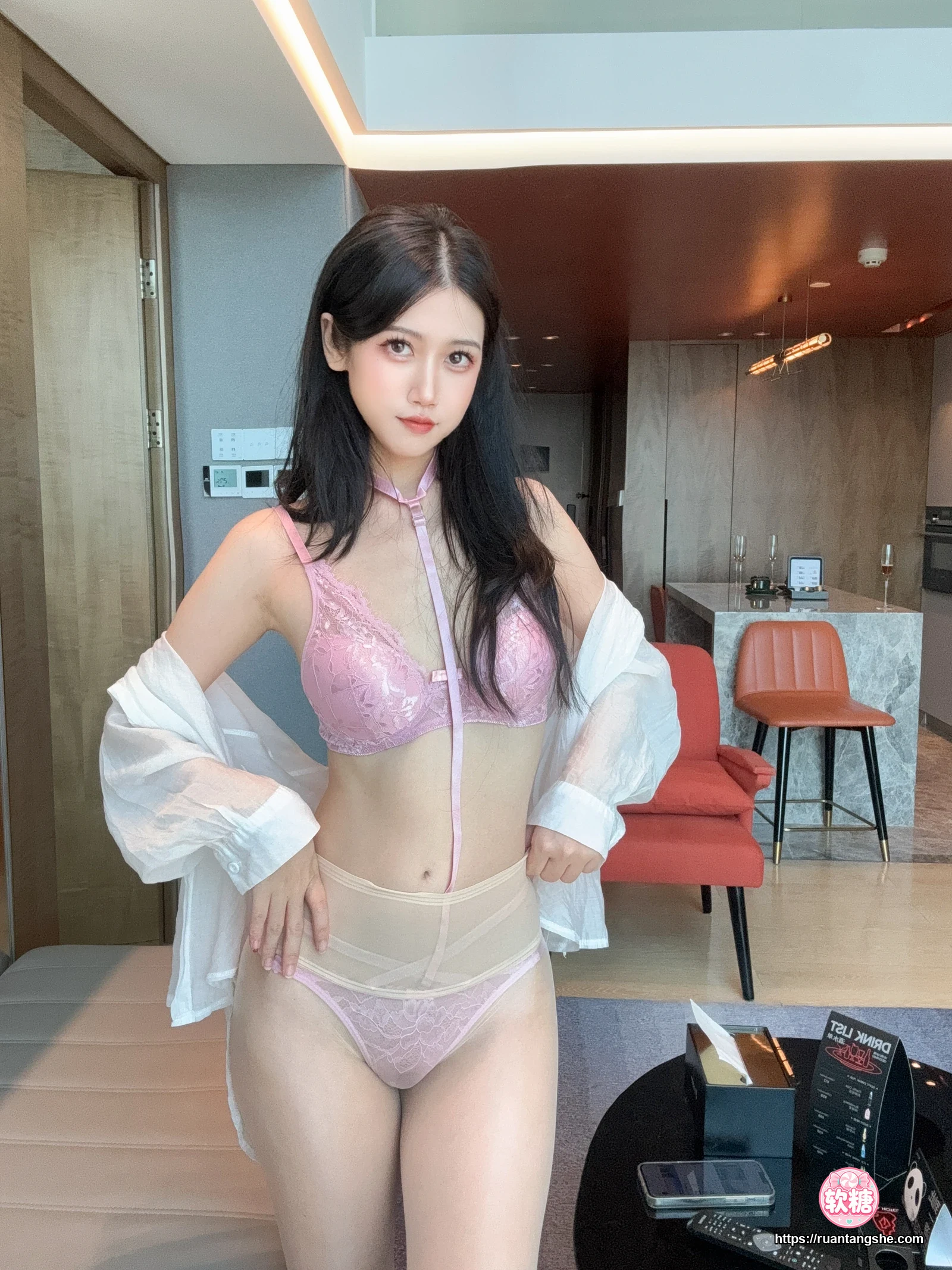 不呆猫 不呆猫 NO.063 - 粉色衬衣女友