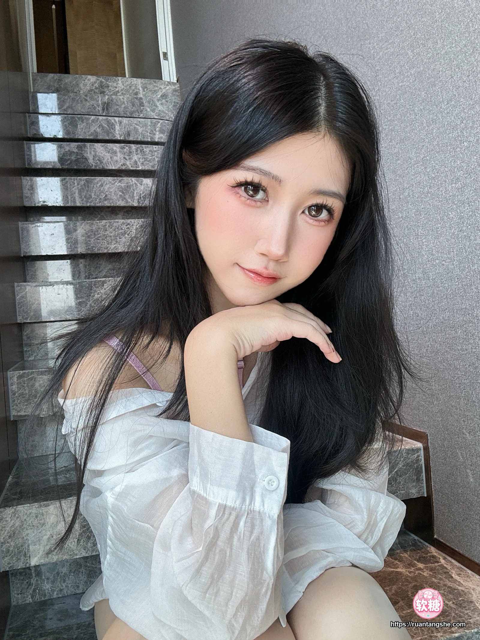 不呆猫 不呆猫 NO.063 - 粉色衬衣女友