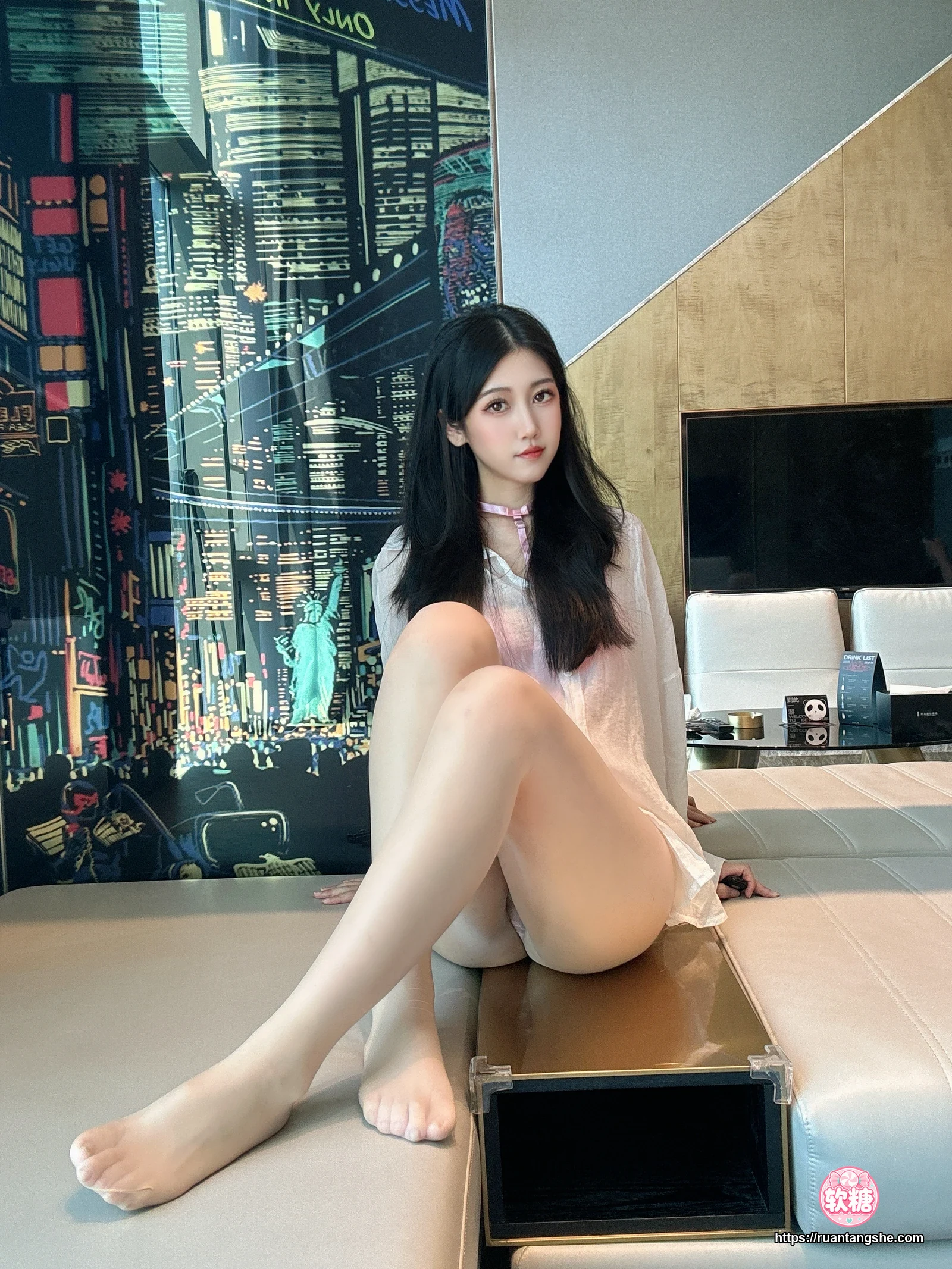 不呆猫 不呆猫 NO.063 - 粉色衬衣女友