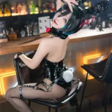 花铃《碧蓝航线 胡滕 兔女郎》写真图集 126P｜在线预览与图包下载