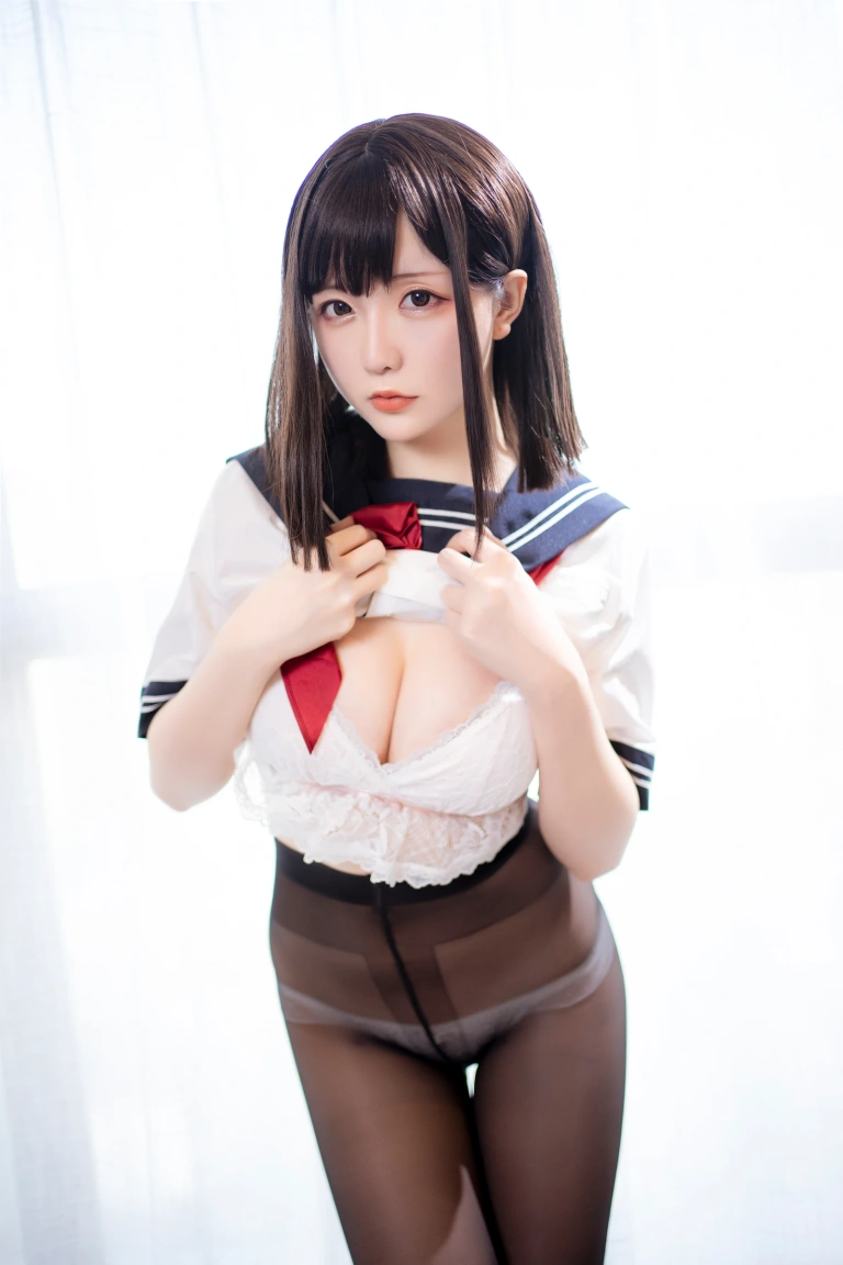 星之迟迟《黑丝jk之是不是又胖了》写真图集 24P+4V｜在线预览与图包下载