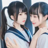 桜桃喵《她（桜桃喵&木绵绵OwO）》写真图集 37P｜在线预览与图包下载