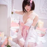 星之迟迟《加藤惠 特典礼服》写真图集 100P+1V｜在线预览与图包下载