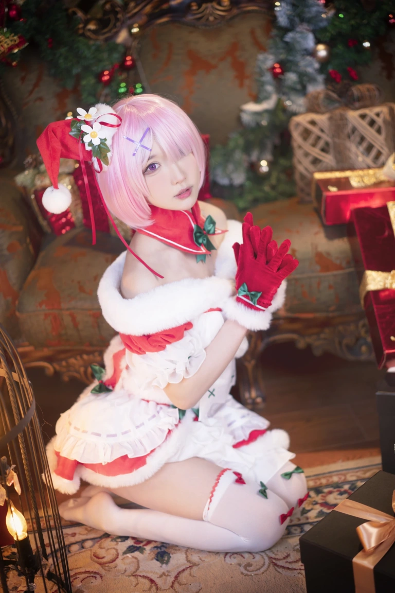 阿包也是兔娘《拉姆》写真图集 11P｜在线预览与图包下载