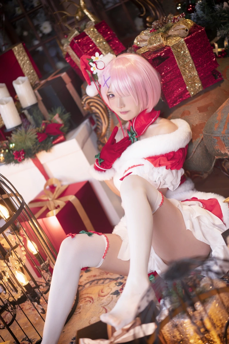 阿包也是兔娘《拉姆》写真图集 11P｜在线预览与图包下载