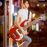 木棉棉《贝斯与妹妹2》写真图集 28P｜在线预览与图包下载