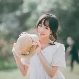 木棉棉《夏日彩虹》写真图集 29P｜在线预览与图包下载