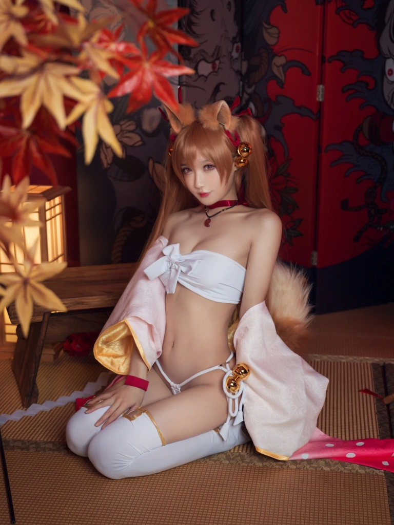 阿包也是兔娘《9月舰长 高苗佑京》写真图集 27P｜在线预览与图包下载