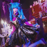 木棉棉《Miku小恶魔》写真图集 19P｜在线预览与图包下载
