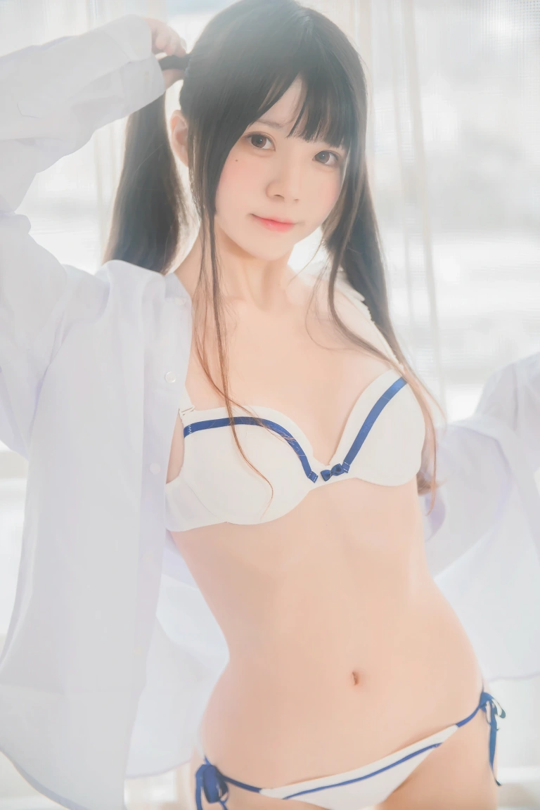 桜桃喵《桜桃未熟1 白衬衫双马尾》写真图集 47P｜在线预览与图包下载