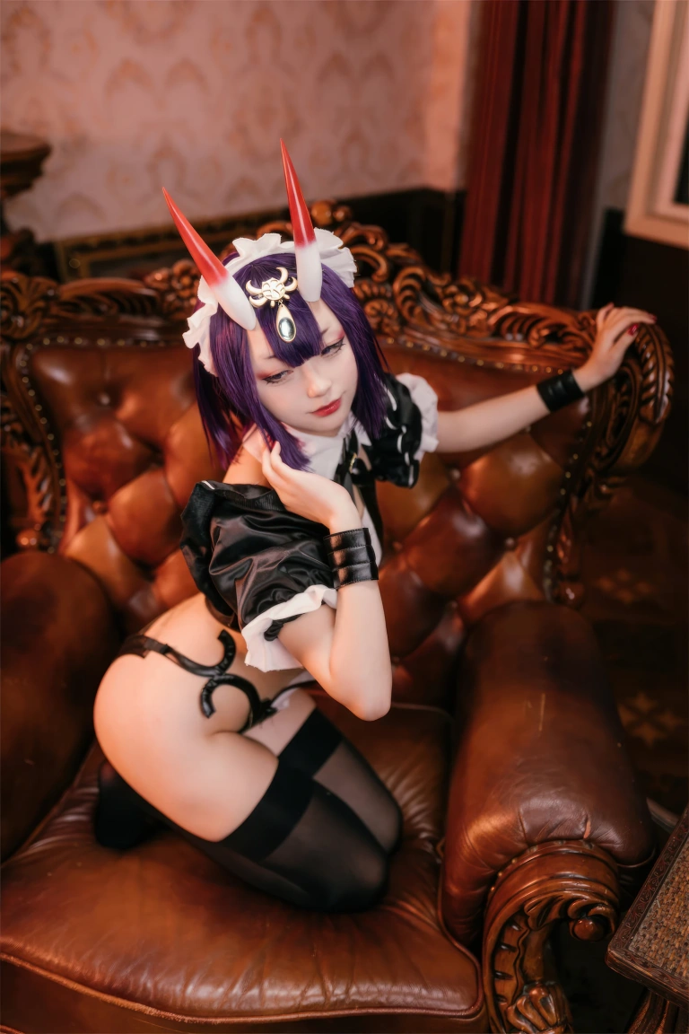 花铃《酒吞童子女仆》写真图集 61P｜在线预览与图包下载