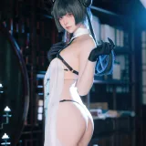 屿鱼《蔚蓝档案 妃咲同人护士》写真图集 65P｜在线预览与图包下载