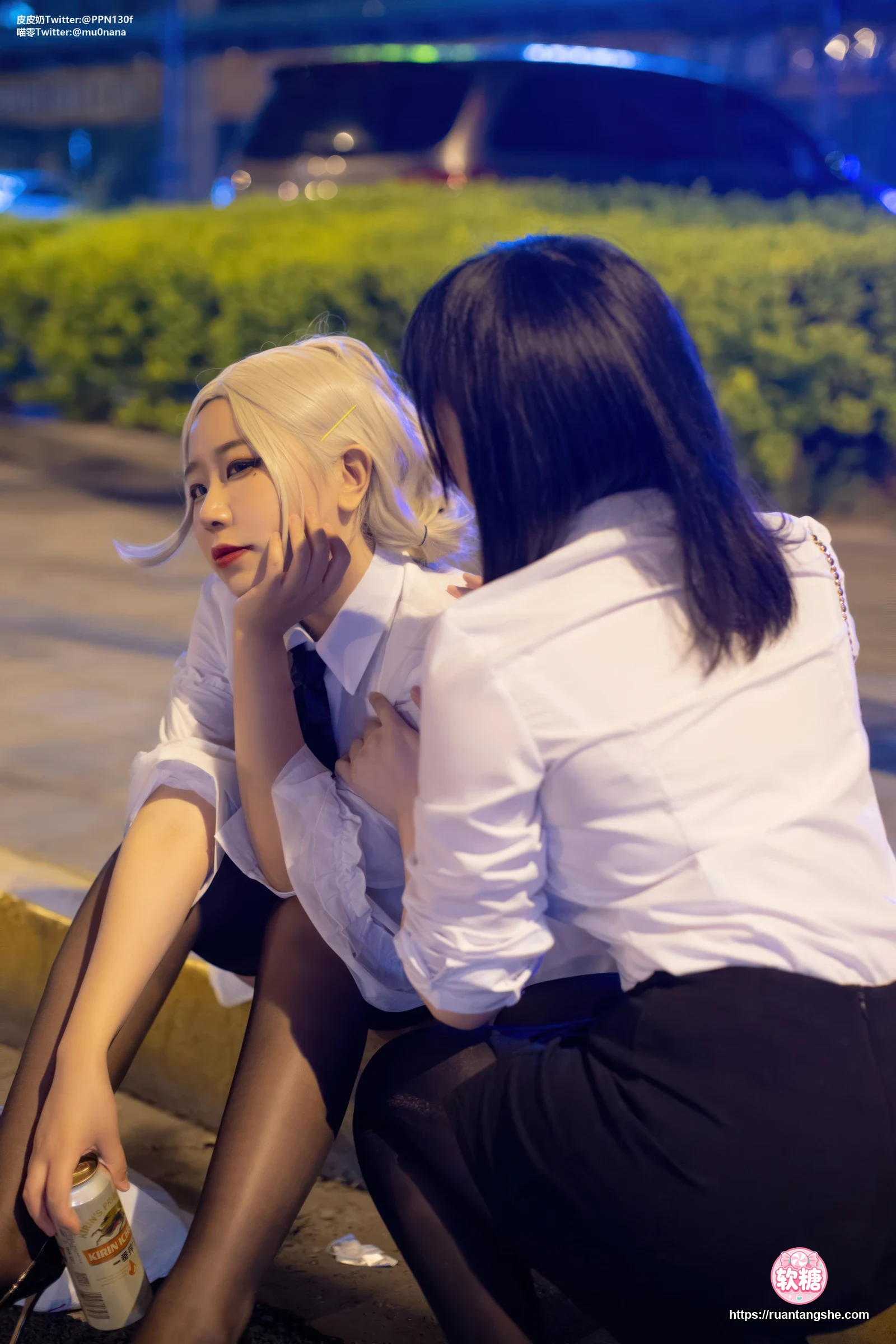 皮皮奶 皮皮奶 NO.069 - 百合OL(&穆零Mu0)