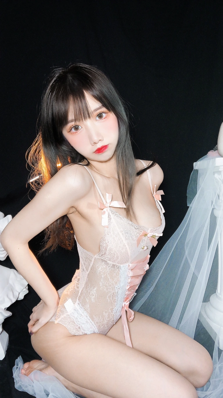 果咩酱《春天》写真图集 24P+1V｜在线预览与图包下载
