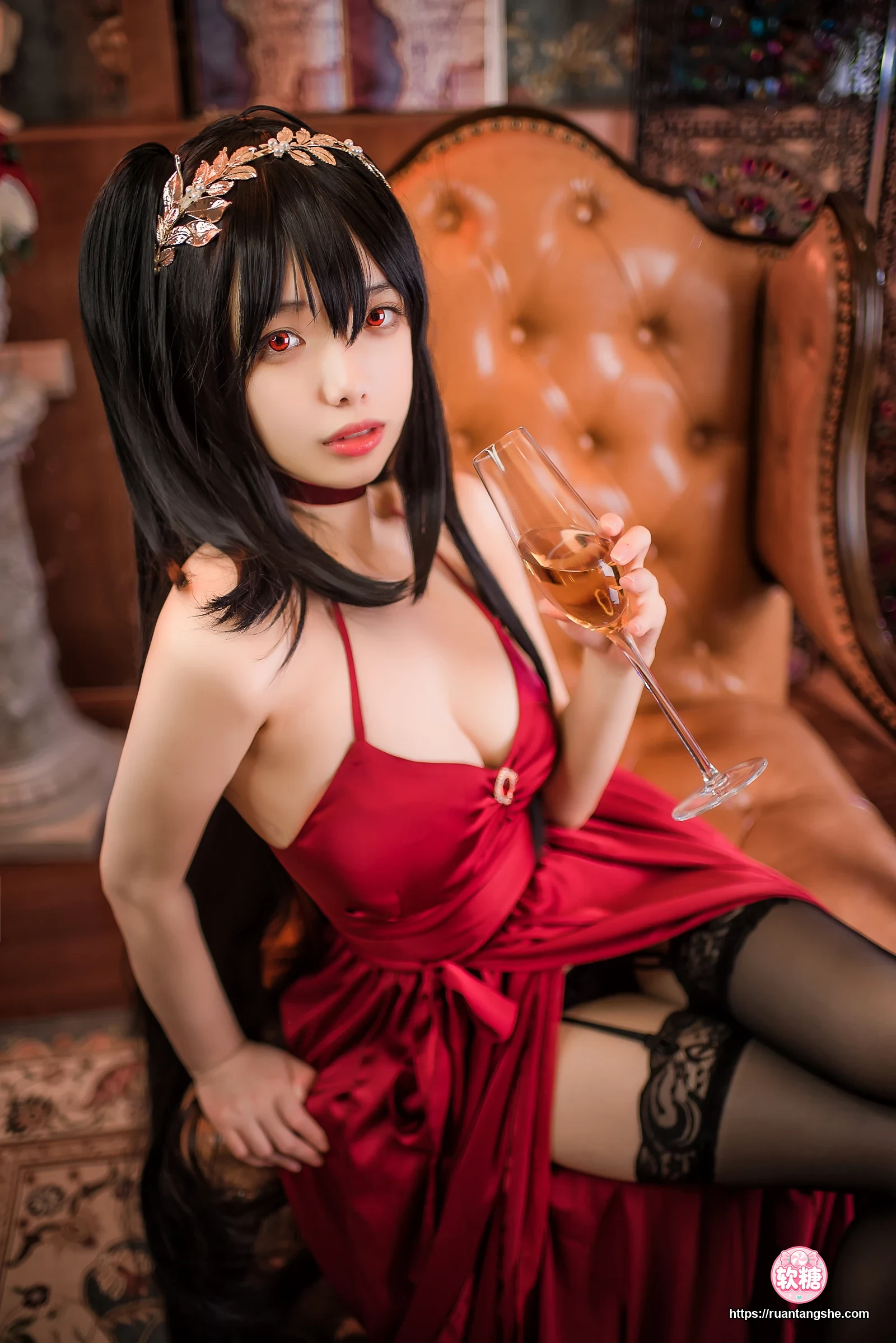 雯仔不讲道理 雯仔不讲道理 NO.06 - 碧蓝航线 大凤礼服