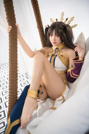 瓜希酱《伊什塔尔》写真图集 22P｜在线预览与图包下载