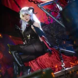 阿包也是兔娘《2月舰长 埃吉尔》写真图集 26P｜在线预览与图包下载