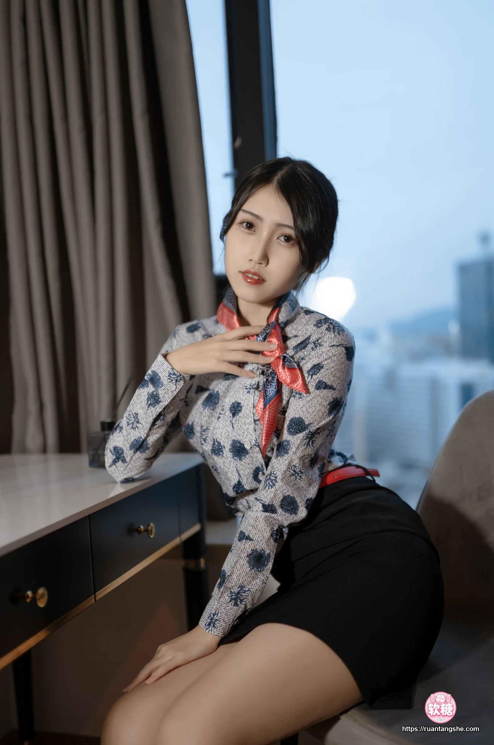 不呆猫 不呆猫 NO.070 - 东航空姐制服