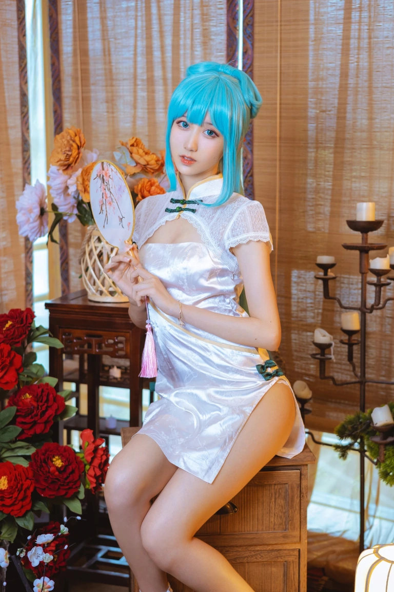 木棉棉《初音韶华COS》写真图集 17P｜在线预览与图包下载